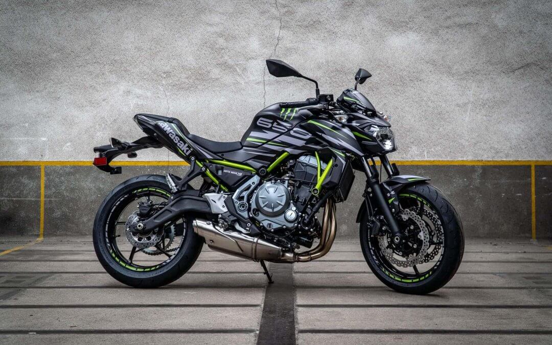 Kawasaki Z650 | Kit déco Monster Energy
