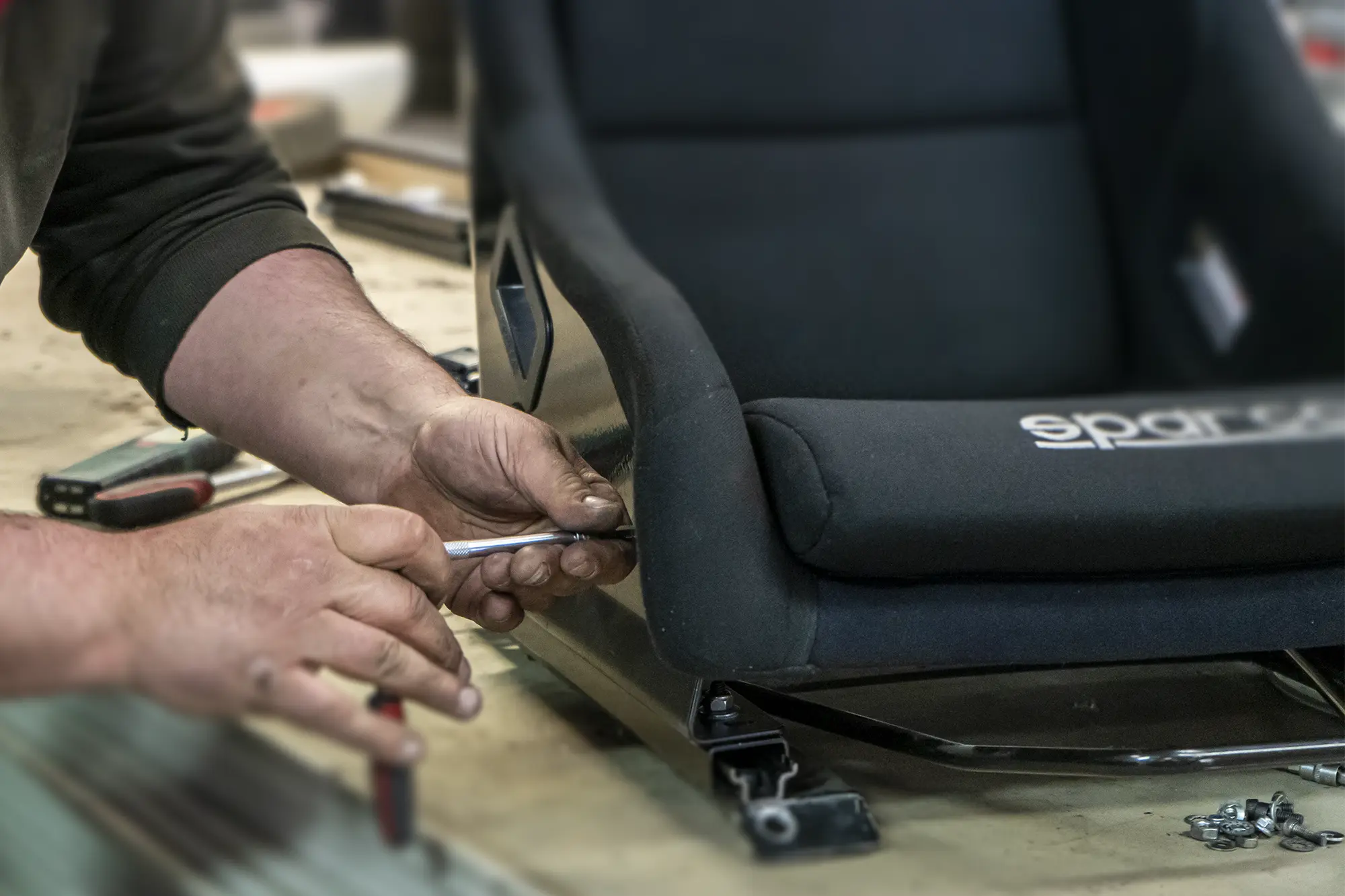 Pièces performance voiture circuit sièges baquets Sparco